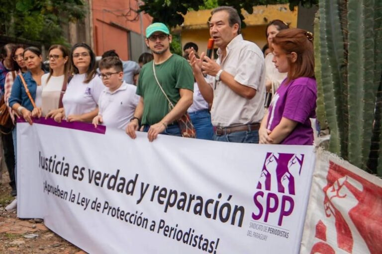 Periodistas paraguayos defienden a Jorge Vera tras sanción de FIFA