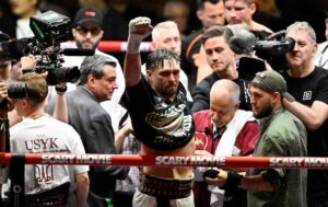 Boxeo: Usyk se despide de sus tres títulos mundiales de peso pesado – Polideportivo