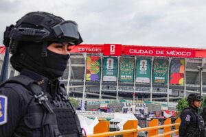Últimas horas para desactivar todas las protestas que asedian al Gobierno antes del Mundial