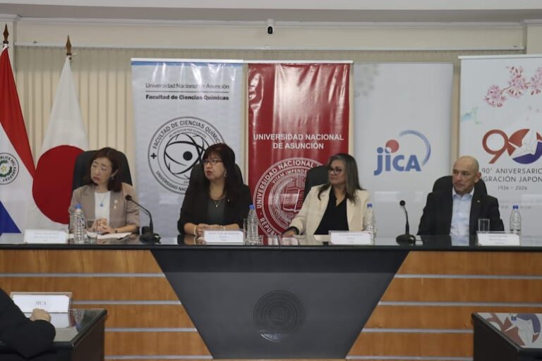 Universidad Nacional de Asunción lanza proyecto para combatir brusone del trigo