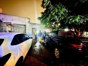 Investigan ataque a tiros en una casa en Pedro Juan Caballero.