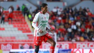 Cerro Porteño confirma la llegada de su primer refuerzo oficial.