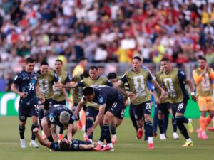 Paraguay derrota a Turquía y reaviva la esperanza en Mundial.