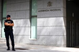 ¿De dónde viene el motivo que el juez ha pedido a EE.UU. en el caso Zapatero? ¿Por qué fue entregada a España cinco años después? Preguntas y respuestas