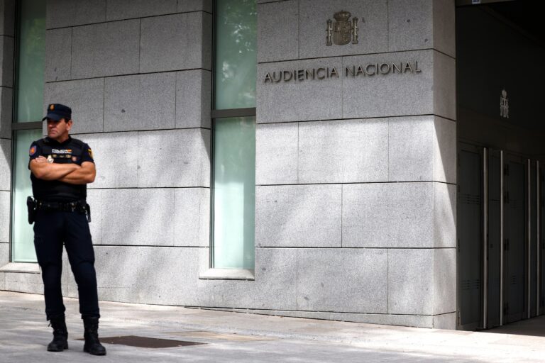 ¿De dónde viene el motivo que el juez ha pedido a EE.UU. en el caso Zapatero? ¿Por qué fue entregada a España cinco años después? Preguntas y respuestas