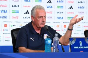 La visión ideal de Gustavo Alfaro con la Albirroja – Copa del Mundo de Fútbol.
