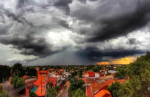 Alertan sobre tormentas y frío en nueve departamentos de Paraguay