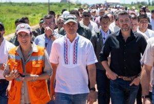 Alliana reafirma candidatura presidencial y sugiere inclusión de mujer en fórmula