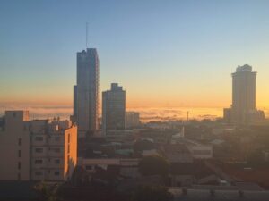 Ambiente frío perdura en Paraguay con temperaturas bajo 10 grados Celsius