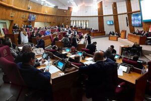 Cámara de Diputados postergó proyectos importantes en sesión sin quórum