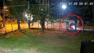 Conductor asaltado en Limpio tras caer de su motocicleta durante robo