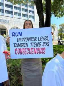 Demoras en el Registro Unificado Nacional por falta de integración de sistemas