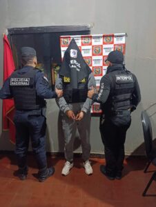 Detienen en Santiago a fugitivo con orden de extradición a Argentina