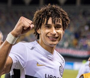 El atacante Adrián Alcaraz es traspasado de Olimpia al Pachuca de México – Olimpia