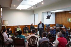IPS contrata 14 médicos extranjeros para enfrentar crisis de personal en salud