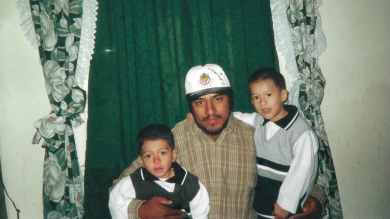 La familia de Lorenzo Salgado lo despide de forma privada y mexicana, con mariachis y rancheras