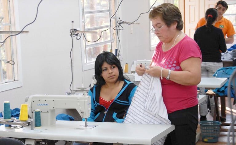 Población ocupada en Paraguay alcanza más de 3.2 millones en 2026