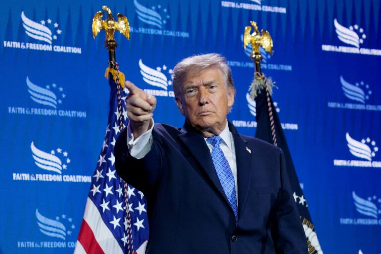 Trump depositó 1.400 millones de dólares en criptomonedas en el primer año de su segundo mandato