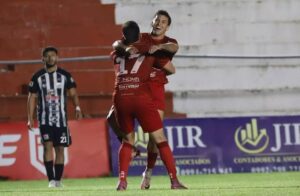 Fernando de la Mora concluye la primera jornada con una victoria ante Santaní – Fútbol de Ascenso en Paraguay.