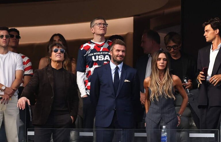 Tom Cruise y Robbie Williams estarán en la ceremonia de cierre de la Copa del Mundo de Fútbol.