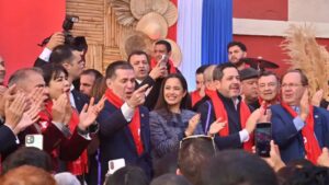 Cartes anhela que Paraguay celebre su 70 cumpleaños en rojo.