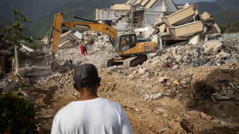 Terremotos en Venezuela: más de 3,300 muertos y 16,700 heridos.
