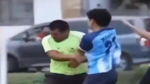 Árbitro agredido brutalmente por jugadores y hinchas en San Lorenzo.