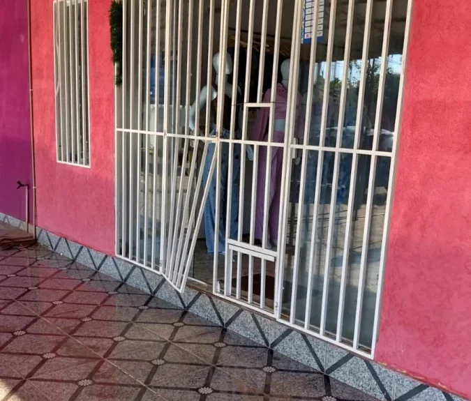 Roban 600.000 guaraníes en local de Pedro Juan Caballero